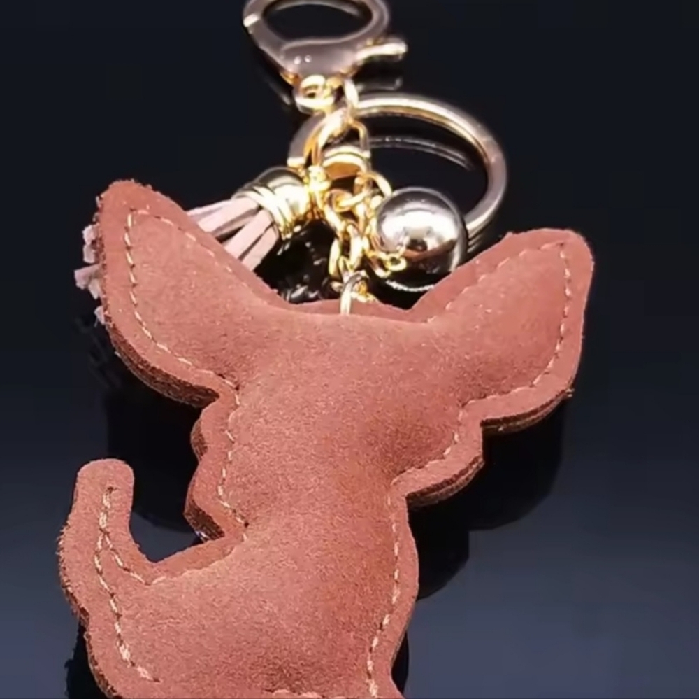Chihuahua Rhinestone Keychain - Picture 2 of 4